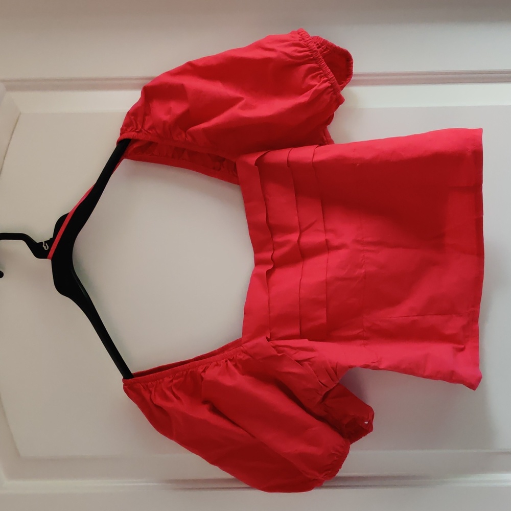 Sim&Sam watermelon color NWT top
